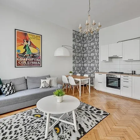 Atelier Centrum By Grand Apartment