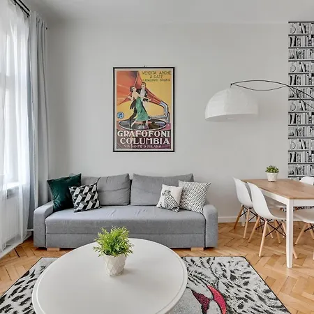 Atelier Centrum By Grand Apartment